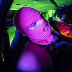 Poslechněte si interpreta AfterDeath, sledujte hudební videa, přečtěte si životopis, podívejte se na data turné a další informace.