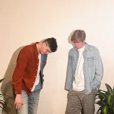 Ακούστε περιεχόμενο από Paradise Pursuit, παρακολουθήστε μουσικά βίντεο, διαβάστε το βιογραφικό, δείτε ημερομηνίες περιοδείας, και πολλά ακόμη!