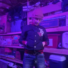 Listen to Lil Hopp, watch music videos, read bio, see tour dates & more!