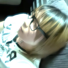 Luvr In Ur Shoujo* (feat. Kuja) Kareshi