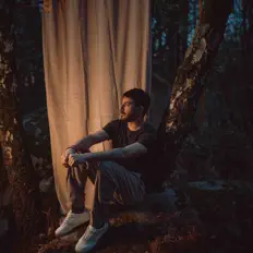 Dengarkan Adrian Ström, tonton video musik, baca bio, lihat tanggal tur & lainnya!