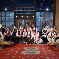 Moj e mira ne hije te blinit (feat. Ezo Menic, Monda & Arjeta) - Single - Polifonia