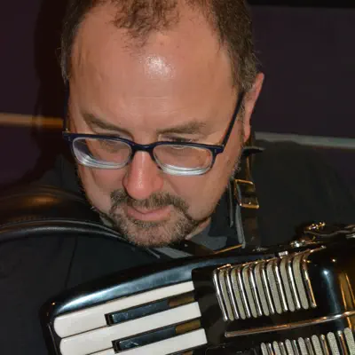 Listen to Martin Bellemare, watch music videos, read bio, see tour dates & more!
