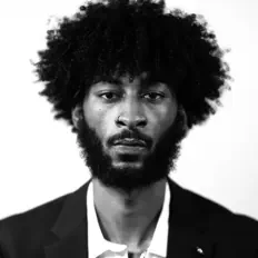 聆聽 Snoop、觀看音樂影片、閱讀小傳、查看巡演日期等！