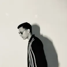 Nomad Navi: песни, клипы, биография, даты выступлений и многое другое.