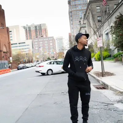 Listen to Wavy Regg, watch music videos, read bio, see tour dates & more!