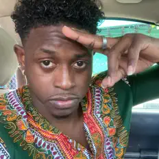 Dengarkan Shawn Adaan, tonton video musik, baca bio, lihat tanggal tur & lainnya!