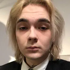 Poslechněte si interpreta ВУЛЬФ, sledujte hudební videa, přečtěte si životopis, podívejte se na data turné a další informace.