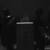 True lies (feat. OminousyL) - Single - b