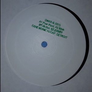 001 - EP