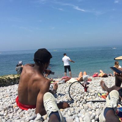 Les Escortes - Single