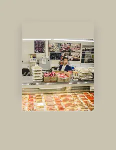 Poslechněte si interpreta Asian Fred, sledujte hudební videa, přečtěte si životopis, podívejte se na data turné a další informace.