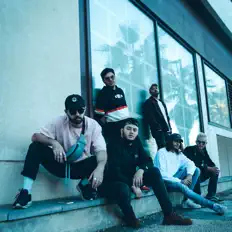 Ascolta Sixième Densité, guarda video musicali, leggi la biografia, vedi le date del tour & altro!