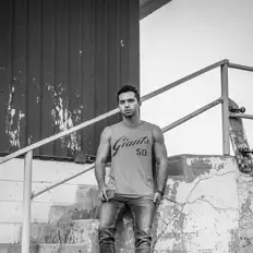 聆聽 Bryce Jaymes、觀看音樂影片、閱讀小傳、查看巡演日期等！