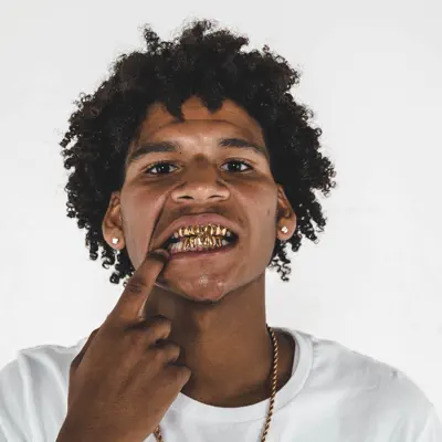 Listen to Ocho Sneak, watch music videos, read bio, see tour dates & more!