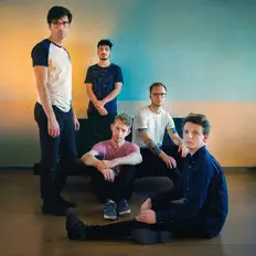 Mountain Mountainを聴いたり、ミュージックビデオを鑑賞したり、経歴やツアー日程などを確認したりしましょう！