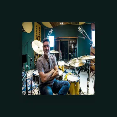 Listen to Nelsinho Gomes, watch music videos, read bio, see tour dates & more!