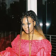 Listen to Mariama Tatum, watch music videos, read bio, see tour dates & more!