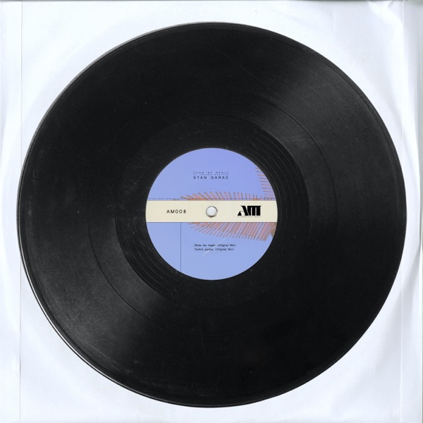 Show Me Magik at Techno Parties - Single