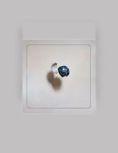 聆聽 Specimens、觀看音樂影片、閱讀小傳、查看巡演日期等！