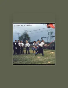 Ascolta A View of Earth from the Moon, guarda video musicali, leggi la biografia, vedi le date del tour & altro!