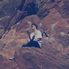 Tommy Gを聴いたり、ミュージックビデオを鑑賞したり、経歴やツアー日程などを確認したりしましょう！