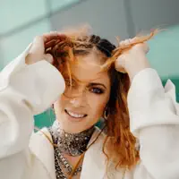 Za Naju — Nina Pušlar