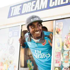 Remz을(를) 듣고, 뮤직 비디오를 보고, 약력을 읽고, 투어 일정 등을 확인하세요!