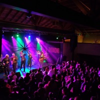 Kiss - Single - Trace Repeat