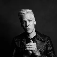 收听 Kyle Cook、观看音乐视频、阅读小传、查看巡演日期等 ！