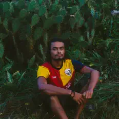 Posłuchaj wykonawcy Alex Wondergem, obejrzyj teledyski, przeczytaj biografię, zobacz daty tras koncertowych i nie tylko!