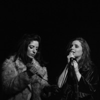 (אני לא אמכור אותי (בהופעה - Single - Aya Korem & Efrat Gosh