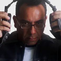 Hör dir DJ Darkstone an, schau dir Musikvideos an, lies die Biografie, finde Tourdaten und mehr!