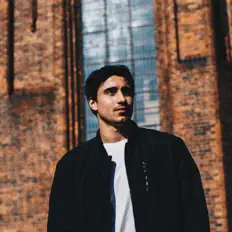 Listen to Alan Olewnik, watch music videos, read bio, see tour dates & more!