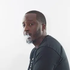 Posłuchaj wykonawcy Fare Games, obejrzyj teledyski, przeczytaj biografię, zobacz daty tras koncertowych i nie tylko!