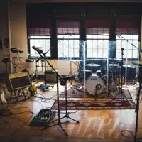 Seasons (Live) — Chout