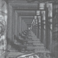 Valel on kaunid jalad