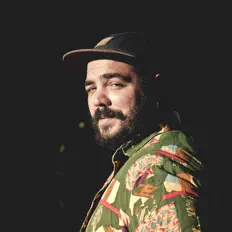 Ascolta David Ros, guarda video musicali, leggi la biografia, vedi le date del tour & altro!