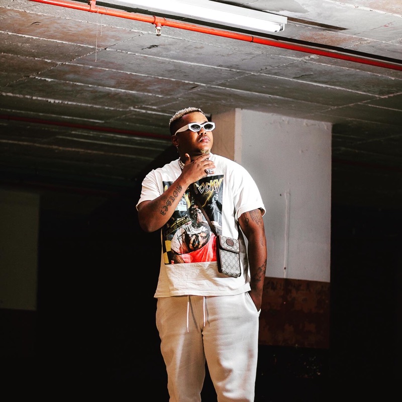 KayGee DaKing, Bizizi & DJ Taptobetsa - Hello Summer (feat. Mphow69)