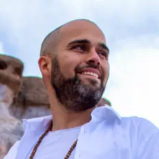 Escucha a Quien Fue Buda, mira videos musicales, lee su biografía, consulta las fechas de las gira y más.