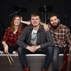 bезdна सुनें, म्यूज़िक वीडियो देखें, बायो पढ़ें, दौरे की तारीखें और बहुत कुछ देखें!