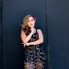 MIA MAHAL을(를) 듣고, 뮤직 비디오를 보고, 약력을 읽고, 투어 일정 등을 확인하세요!