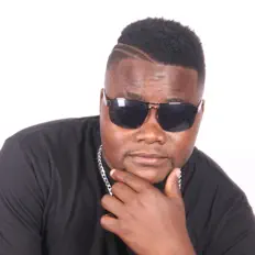Listen to Enny Man Da Guitar, watch music videos, read bio, see tour dates & more!