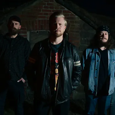 Listen to FØSS, watch music videos, read bio, see tour dates & more!