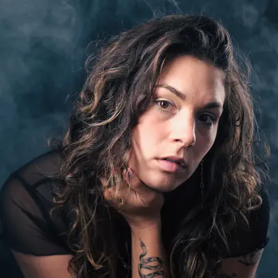 Listen to Anna Bee, watch music videos, read bio, see tour dates & more!