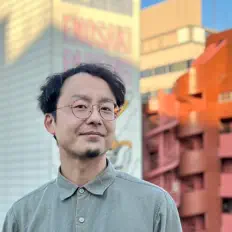 Listen to さかいけい, watch music videos, read bio, see tour dates & more!