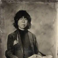 Escucha a undefined, mira videos musicales, lee su biografía, consulta las fechas de las gira y más.