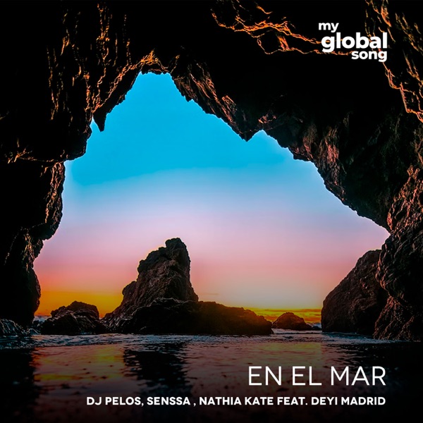 En El Mar (feat. Deyi Madrid) - Single