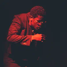 Listen to Omar Jarra, watch music videos, read bio, see tour dates & more!