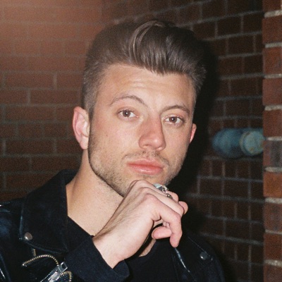 Listen to Alex Di Leo, watch music videos, read bio, see tour dates & more!